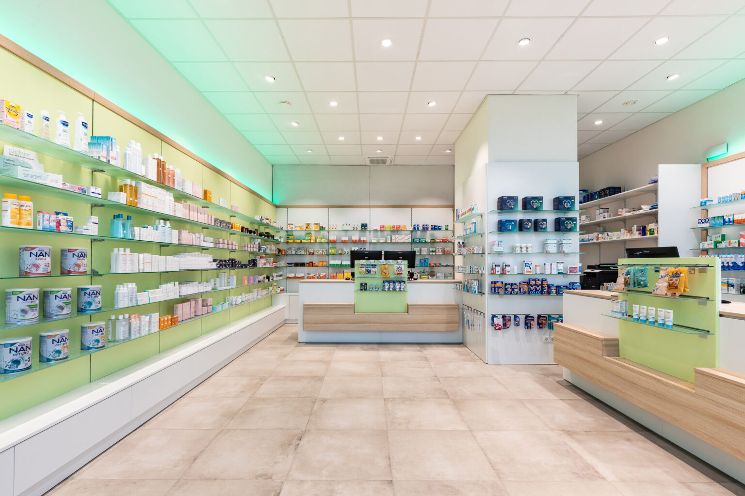 Apothekeneinrichtung Schalter GmbH . Pharmacie du Kiem . 1331 Kirchberg Luxembourg